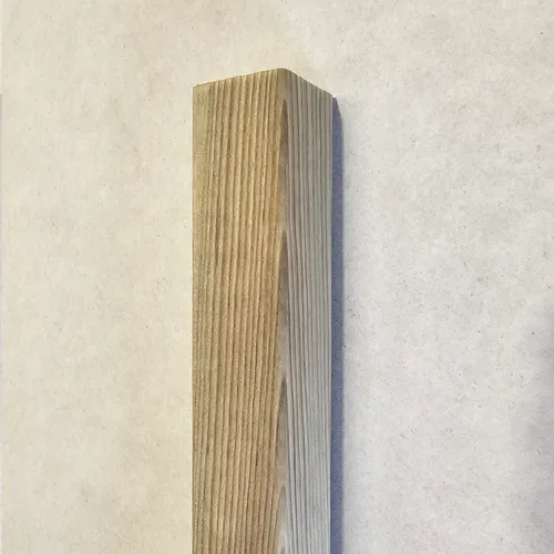 Pine American Chunky Spindle 900mm x 32mm x 32mm image